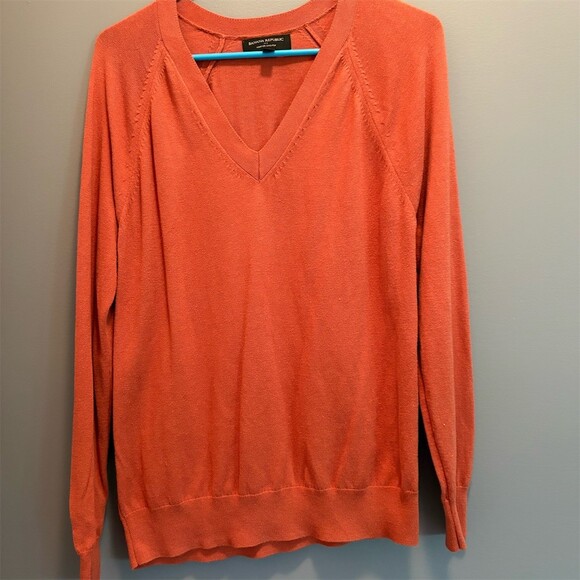 Banana Republic Other - Banana Republic Sweater Mens M Rust Orange Lightweight V-Neck Pullover